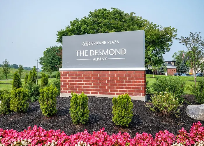 Crowne Plaza - The Desmond